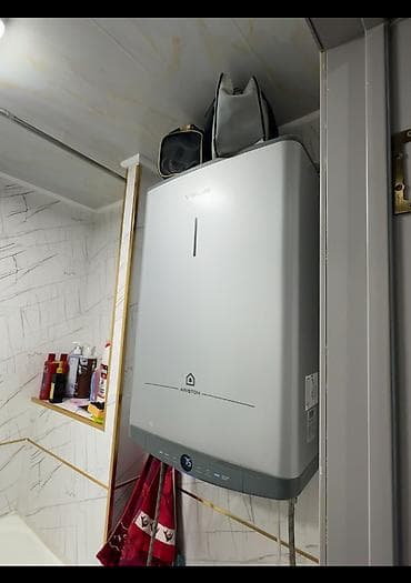 продаю 4 комнатную квартиру: 2 комнаты, 52 м², 105 серия, 4 этаж — 7