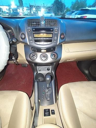 замок 124: Toyota RAV4: 2009 г., 2.5 л, Автомат, Бензин, Кроссовер — 5