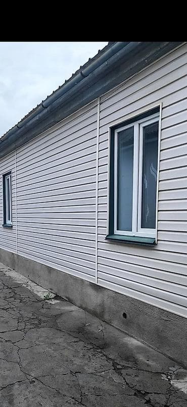 70 м², 4 бөлмө, Забор, тосулган