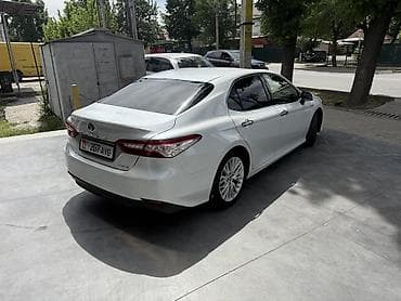 родная краска родной краска окрас: Toyota Camry: 2017 г., Гибрид — 3