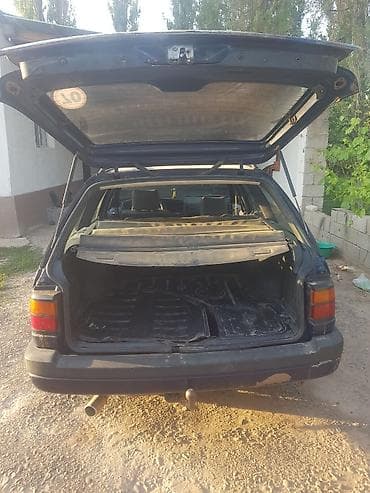 rav4 se: Volkswagen Passat Variant: 1992 г., 1.8 л, Механика, Бензин, Универсал — 5