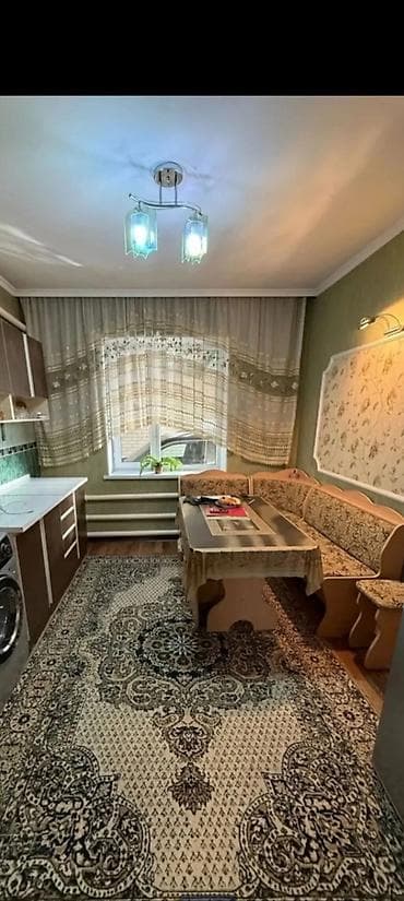 сокулук квартира дом: 56 м², 3 бөлмө, Унаа токтотуучу жай, Забор, тосулган — 1