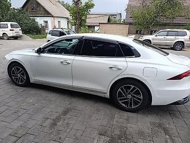 geely galaxy e5: Hyundai Grandeur: 2020 г., Автомат, Седан — 5