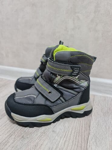 детская зимняя обувь капика: Зимние сапоги на 5-6-7 лет. размер 31. хорошее состояние. очень — 1