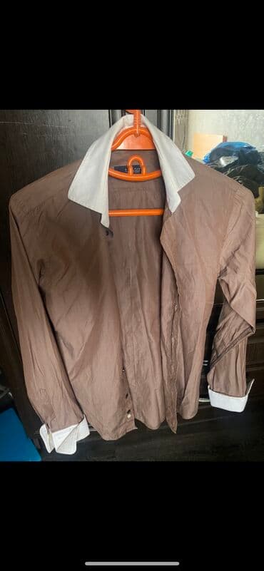 брендовая мужская одежда по низким ценам: Рубашка мужской 
Сост отл любое из них по 250с м40,42разм — 7