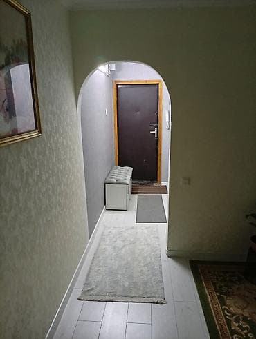 3 комнаты, 68 м², 6 мкр 104 серия, 1 этаж — 2
