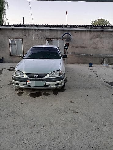 8: Toyota Avensis: 2002 г., 1.8 л, Механика, Бензин, Седан — 5