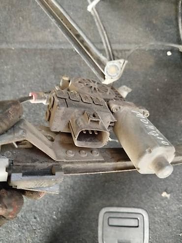 Электрический моторчик Ford 2001 г., Б/у, Оригинал, Германия at lalafo.kg Электрический моторчик Ford 2001 г., Б/у, Оригинал, Германия