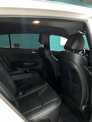 Продажа авто: Kia Sportage: 2017 г., 2 л, Автомат, Дизель, Кроссовер — 9