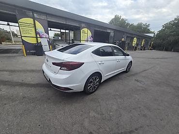 авансиер авансир: Hyundai Avante: 2019 г., 1.6 л, Автомат, Бензин, Седан — 4