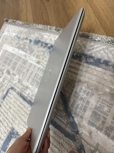 microsoft hp: HP ноутбук (серебристый, серия Pavilion/15") - Диагональ экрана — 3