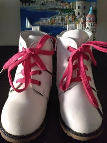 Платья: Продаю детские ботиночки кожаные внутри натуралка, размер 26 — 2