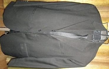 Продаю костюм тройка черный мужской р. 48. Цена договорная.Просьба не