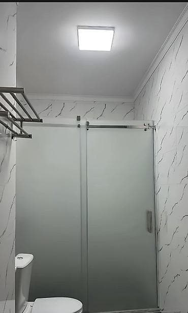 1 бөлмө, Менчик ээси, Чогуу жашоосу жок, Толугу менен эмереги бар, Жарым -жартылай эмереги бар — 2