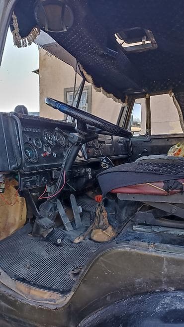 бетон карабалта: Жүк ташуучу унаа, Камаз — 7