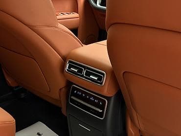 elantra 2017: Lixiang L7: 2023 г., 1.5 л, Автомат, Гибрид, Кроссовер — 10