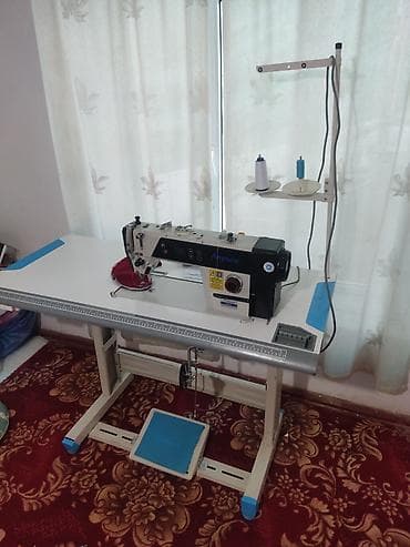 Промышленная швейная машина Anysew на столе-станине с сервоприводом
