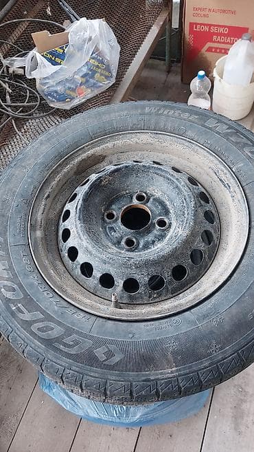 Дөңгөлөктөр монтажда 185 / 70 / R 14, Кыш, Колдонулган, 1 даана, Темир — 1