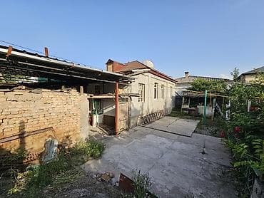 сдаю кызыл аскер: Продаётся !участок 8,2 сотки в Кызыл Аскере дом 69м2 5 комнат цена — 9