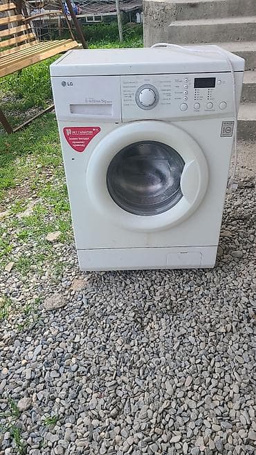 Бытовая техника: Стиральная машина LG с фронтальной загрузкой - Серия: Direct Drive - — 1