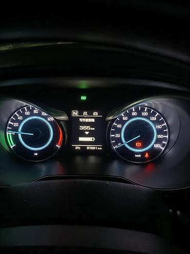 электрический автомобил: Changan Eado: 2021 г., Автомат, Электромобиль, Седан — 5