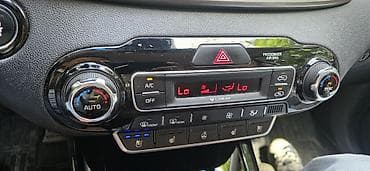 2017: Kia Sorento: 2017 г., 2.2 л, Автомат, Дизель, Кроссовер — 10