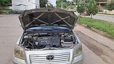 Унаа сатуу: Toyota Avensis: 2004 г., 2 л, Кол менен иштөөчү, Дизель, Универсал — 7