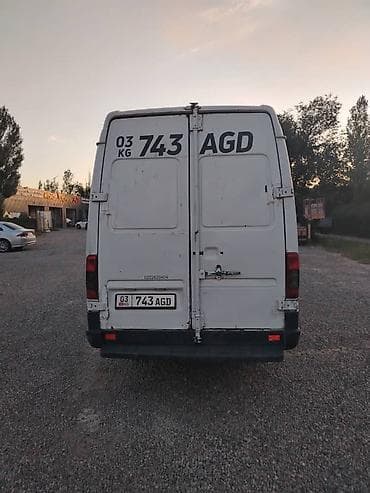v class: Mercedes-Benz Sprinter (длинная база, высокий крыша), белый фургон — 6