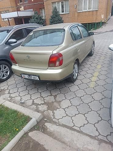 e star: Toyota Echo: 2000 г., 1.5 л, Автомат, Бензин, Седан — 7