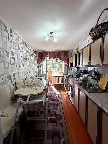 Квартиры: 3 комнаты, 60 м² — 4