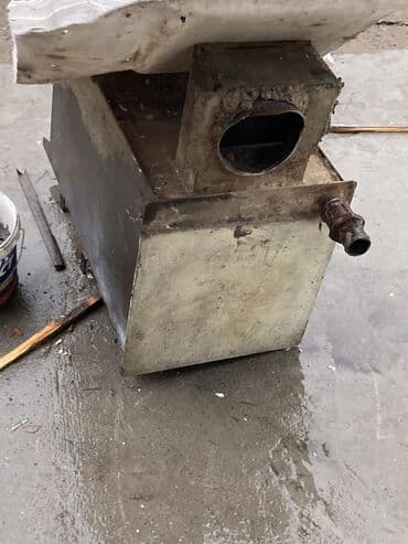 металические двери бу: Продаю котел, на 120кв/2 
Протекает — 3