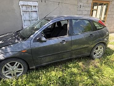 Ford Focus: 2004 г., 1.6 л, Кол менен иштөөчү, Бензин, Хетчбек