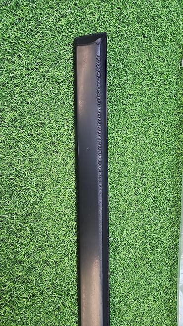 е38: Решетка радиатора BMW 2000 г., Б/у, Оригинал — 2