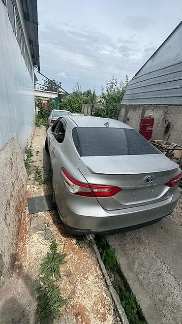 камри 75 2022: Toyota Camry: 2018 г., 2.5 л, Вариатор, Гибрид, Седан — 3