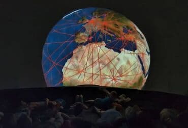 оборудование для шиномонтаж: Продам мобильный планетарий, всё оборудование имеется, полный комплект — 4