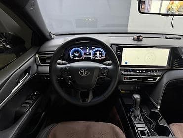 prius plus: Toyota Camry: 2025 г., 2.5 л, Автомат, Бензин, Седан — 8