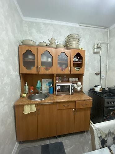 dinner table: Кухонный гарнитур, Б/у, цвет - Коричневый, ДСП, Самовывоз — 1
