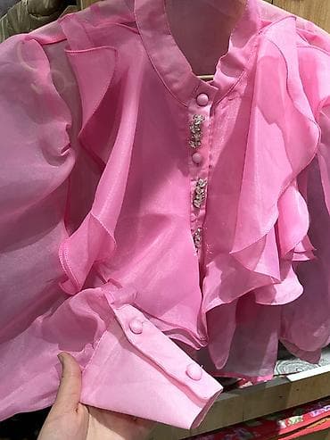 1)рубашка розового цвета с майкой пуговки рабочие рукава фонарик — 3