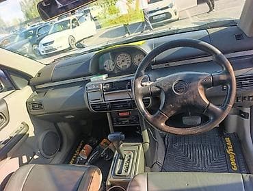 w210 e320: Nissan X-Trail: 2002 г., 2 л, Автомат, Бензин, Кроссовер — 4
