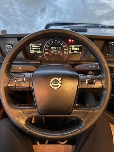 вольво одиночку: Тягач, Volvo, 2019 г. — 7