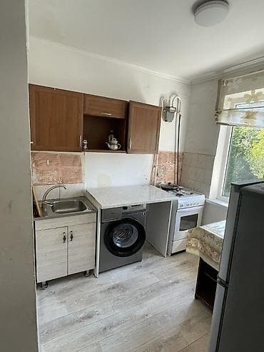 2 комнаты, 45 м², 7 мкр 104 серия, 4 этаж — 10