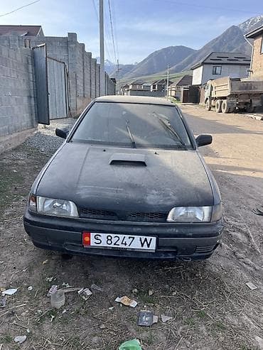gx 470: Nissan Sunny: 1992 г., Седан — 1