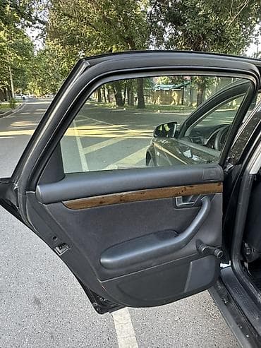 салон ауди а4: Audi A4: 2003 г., 2 л, Автомат, Бензин, Седан — 8