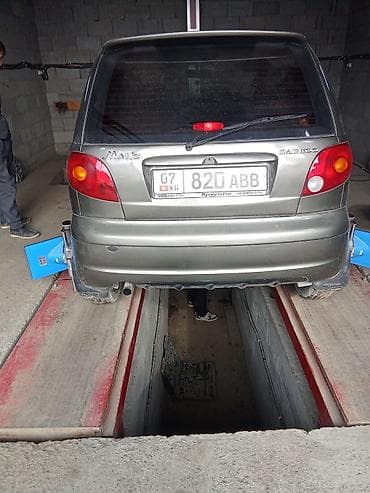 Транспорт: Chevrolet Matiz: 2004 г., Кол менен иштөөчү, Бензин, Хетчбек — 6