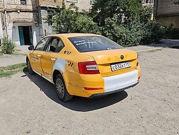 багаж адиссей: Skoda Octavia: 2016 г., 1.6 л, Автомат, Бензин, Седан — 4