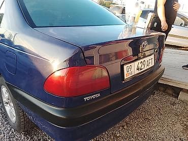 Продажа авто: Toyota Avensis: 1999 г., 1.8 л, Механика, Бензин, Седан — 2