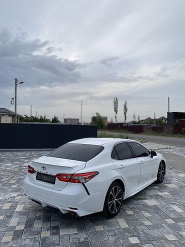Продажа авто: Toyota Camry: 2018 г., 2.5 л, Автомат, Бензин, Седан — 5