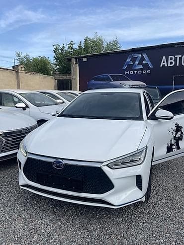 купить smart машину: BYD E2: 2019 г., Электромобиль, Хэтчбэк — 1