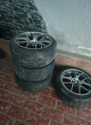 Колеса в сборе 245 / 40 / R 19, Лето, Комплект, Легковые, Литые, отверстий - 5