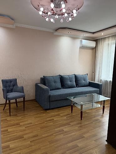 кафе арзу: 2 комнаты, 43 м², Хрущевка, 2 этаж, Старый ремонт — 1